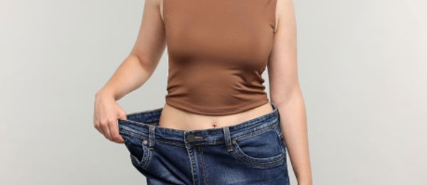 Hubnutí patří mezi nejčastější zdravotní cíle dnešní doby. Přesto mnoho lidí opakovaně naráží na stejný problém – váha stagnuje, únava roste a výsledky se nedostavují. Důvodem často není nedostatek vůle, ale skryté metabolické, hormonální nebo nutriční nerovnováhy, které bez laboratorního vyšetření nelze odhalit.
Právě proto vznikl laboratorní balíček Zdravé hubnutí, který nabízí pohled na to, jak tělo při hubnutí skutečně funguje.